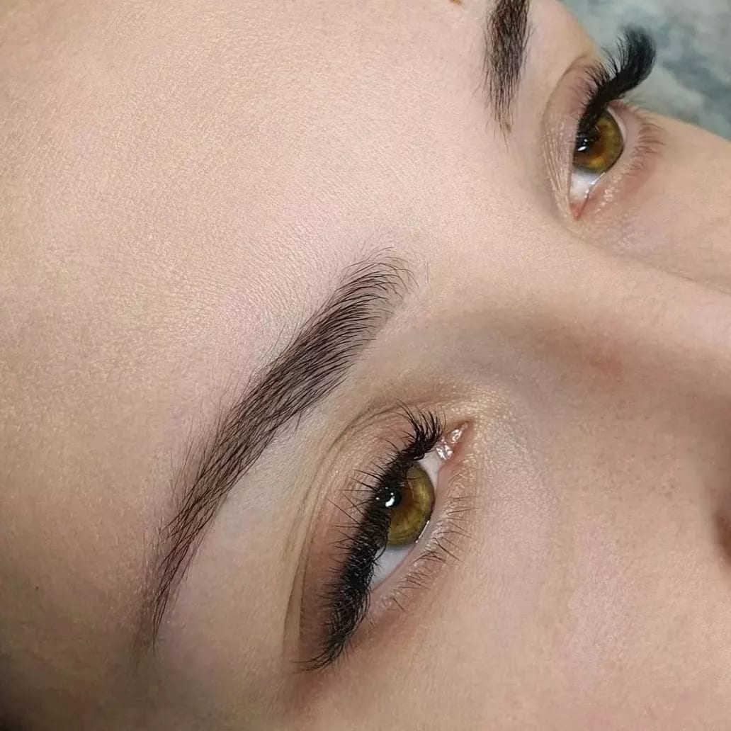 Microblading (Kıl Tekniği) sonucu, İzmir Bornova stüdyodan