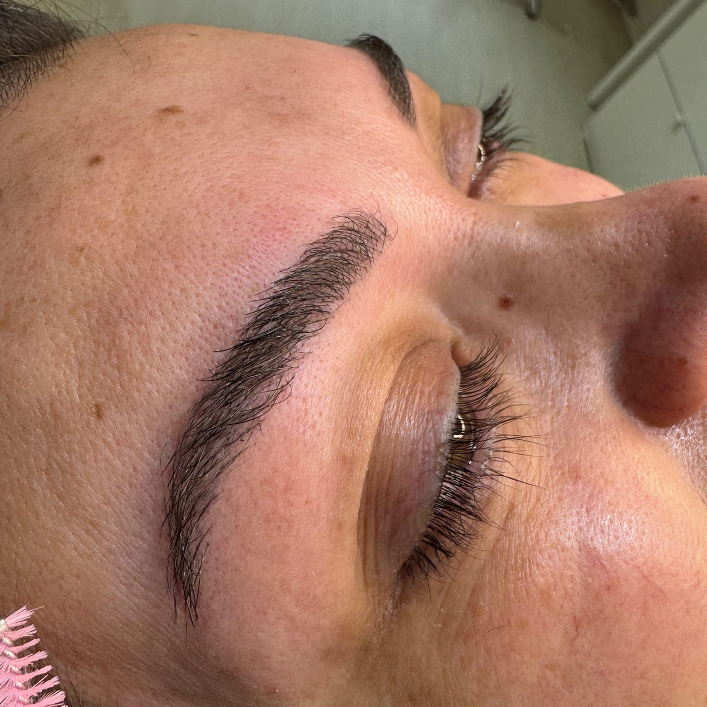 Microblading (Kıl Tekniği) sonucu, İzmir Bornova'daki stüdyodan